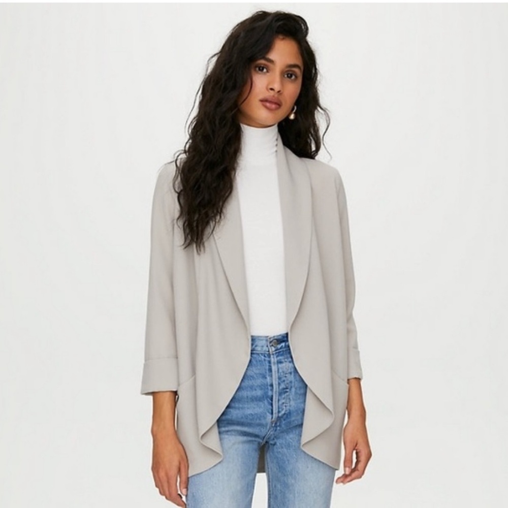 WILFRED Chevalier Open Front Crepe Blazer Jacket in Grey size US Women’s 2